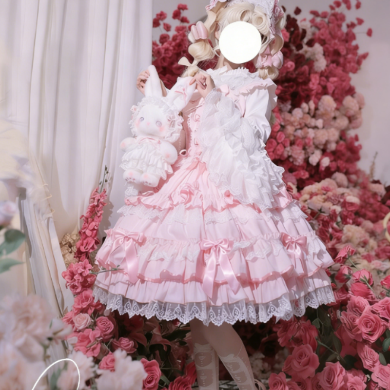 Robe Lolita aux nœuds papillons et dentelles douces disponible en rose vert et bleu