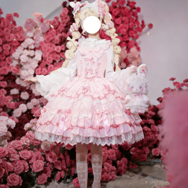 Robe Lolita aux nœuds papillons et dentelles douces disponible en rose vert et bleu